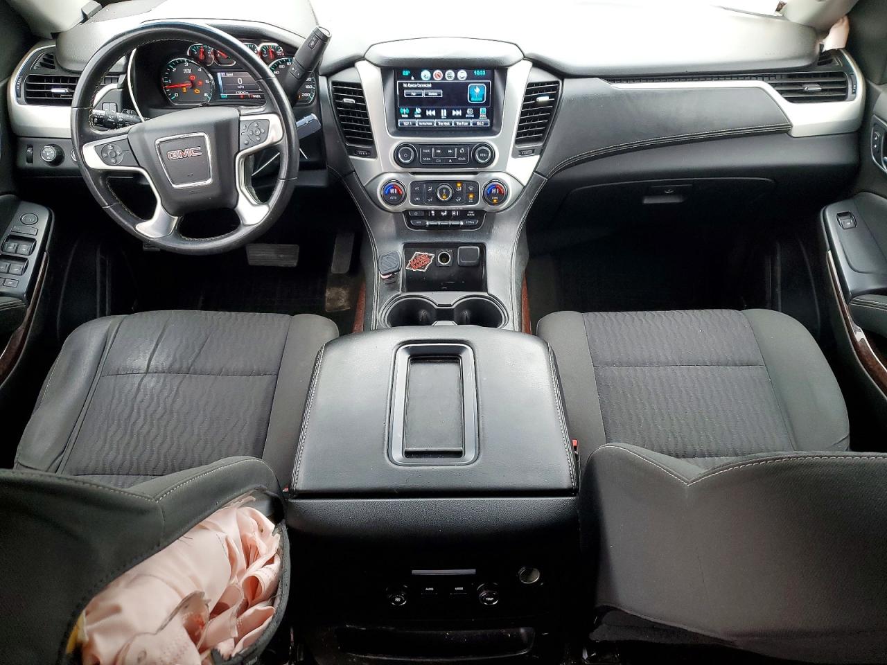 GMC Yukon Sle
