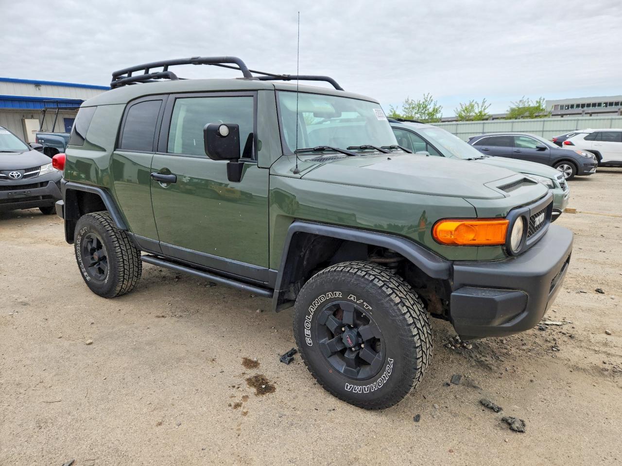 Toyota FJ Cruiser Base