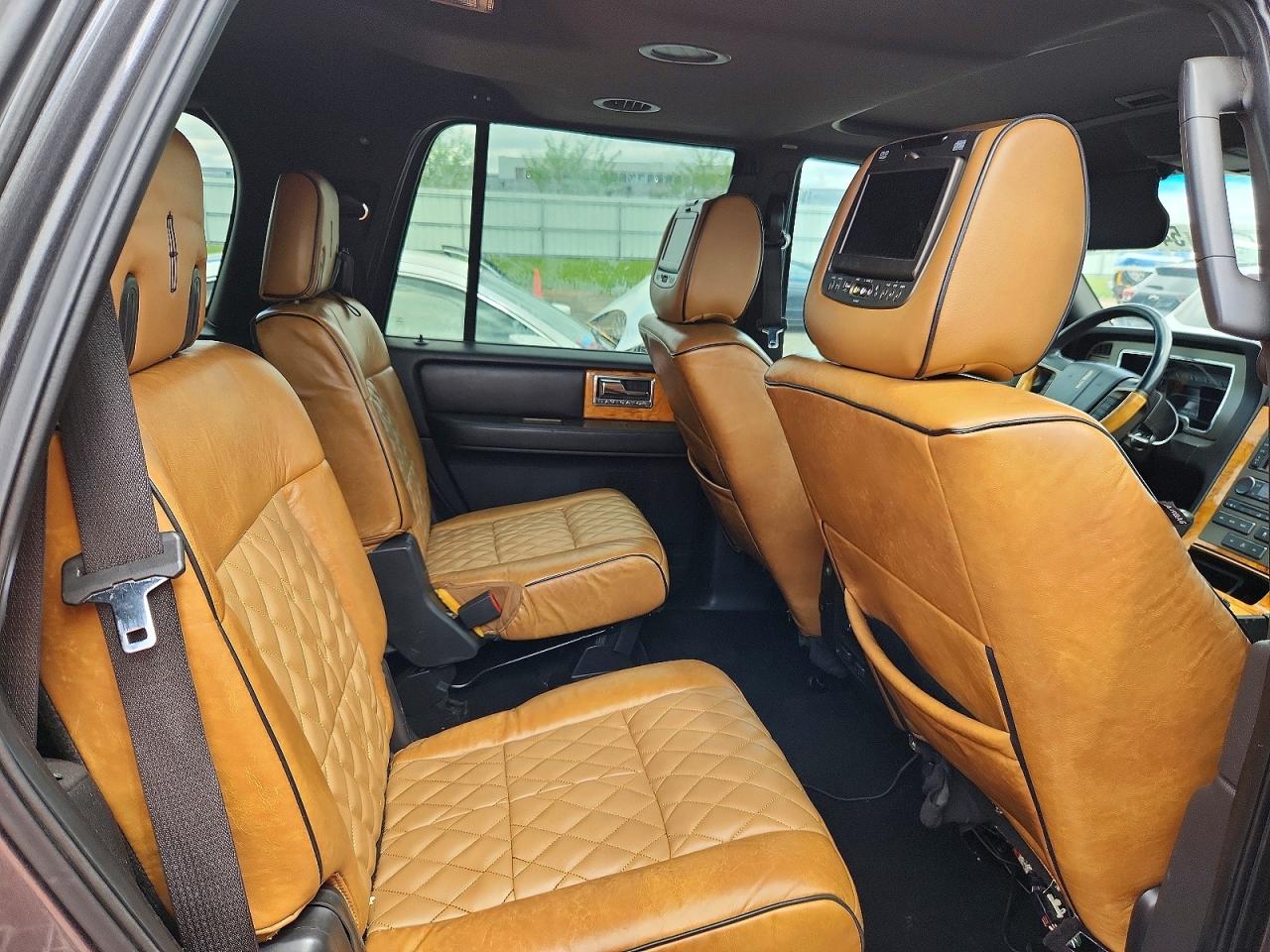 Lincoln Navigator