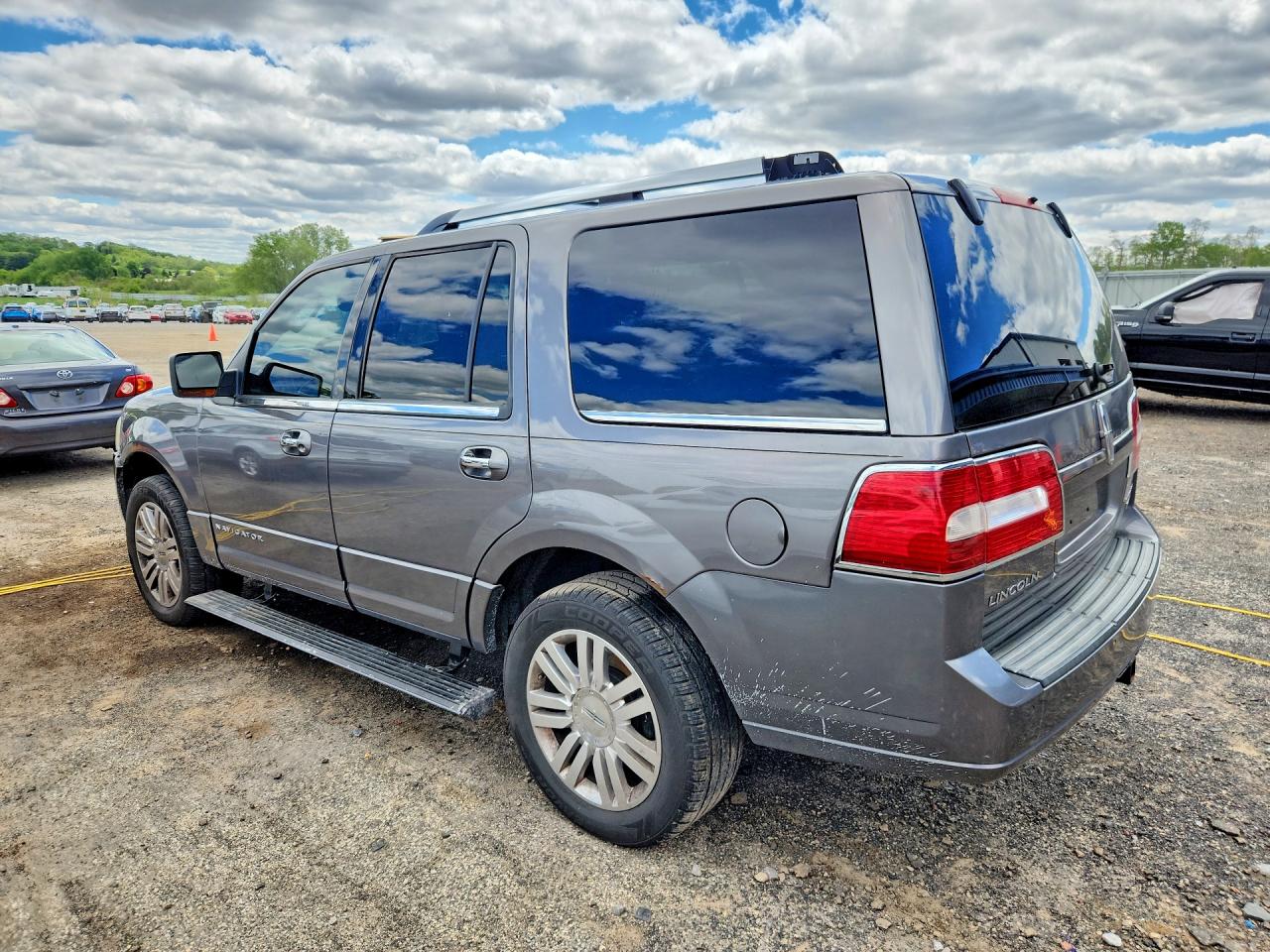 Lincoln Navigator