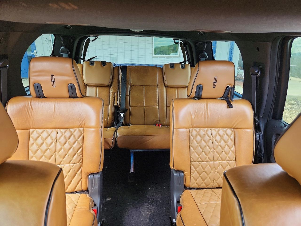 Lincoln Navigator