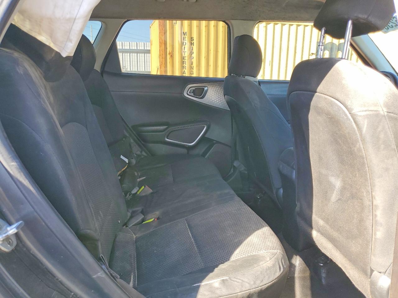 Kia Soul Lx