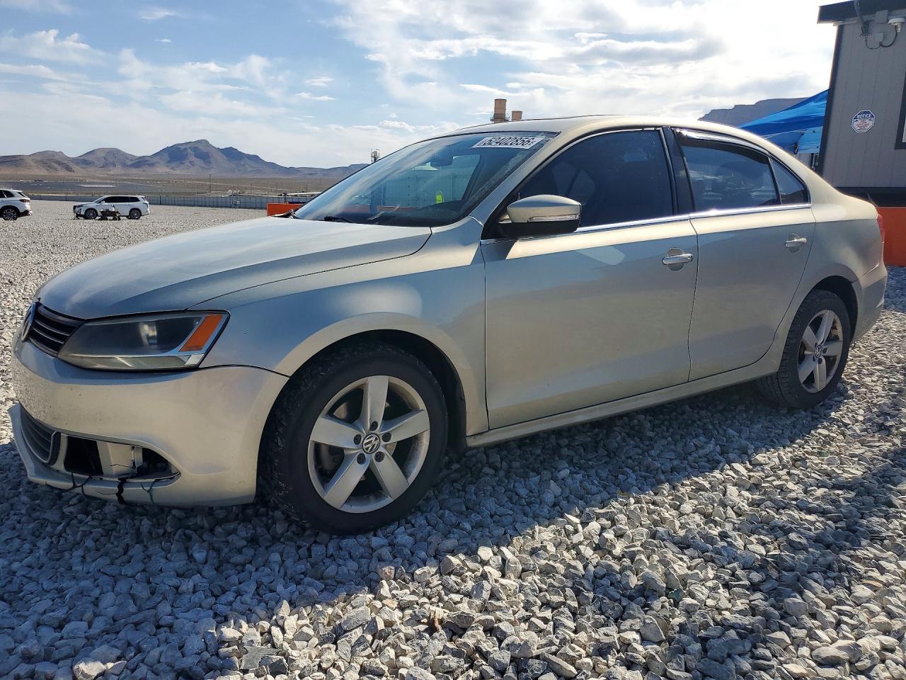 Salvage Volkswagen Jetta Image