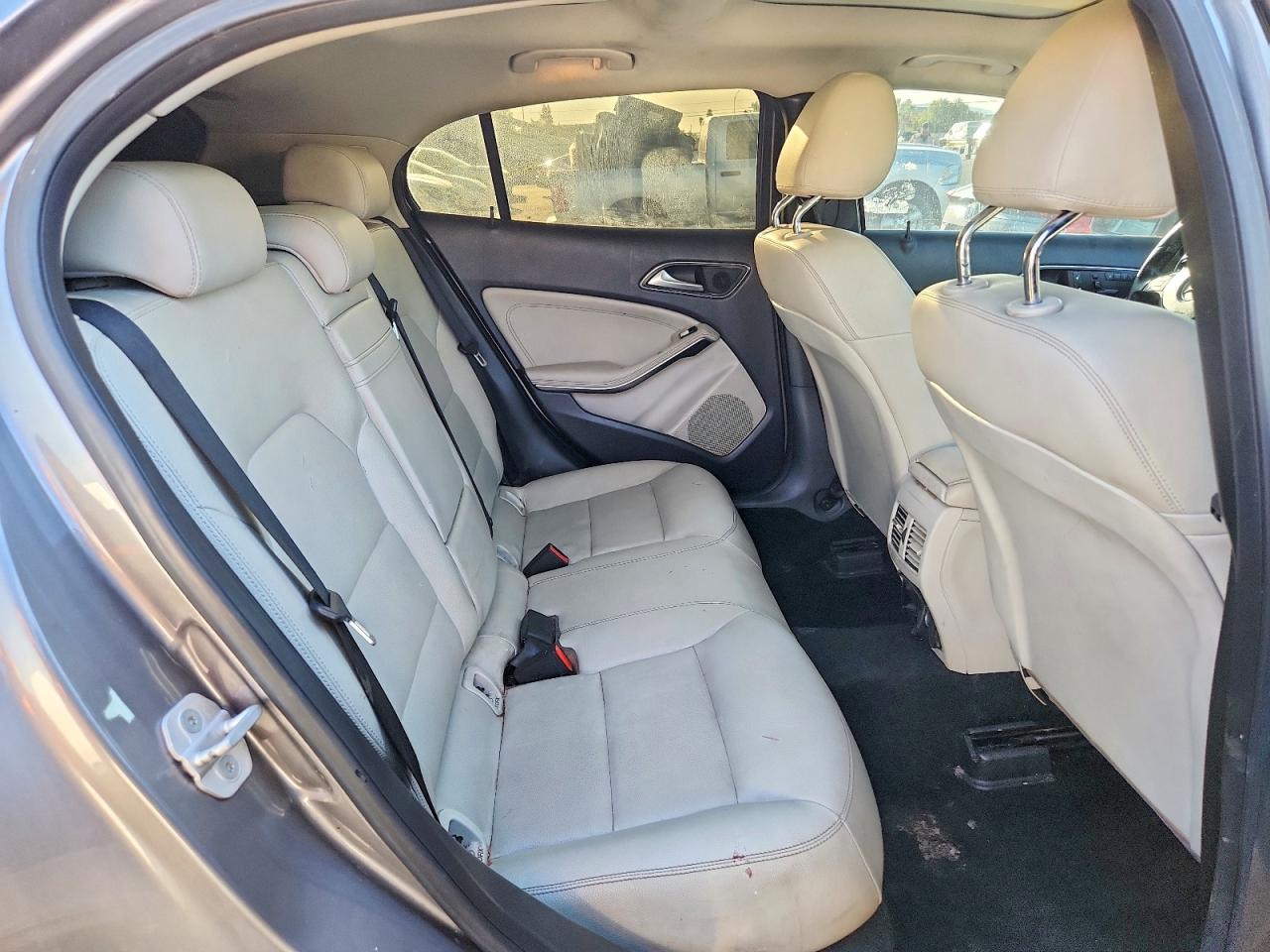 Mercedes-Benz GLA 250 4matic