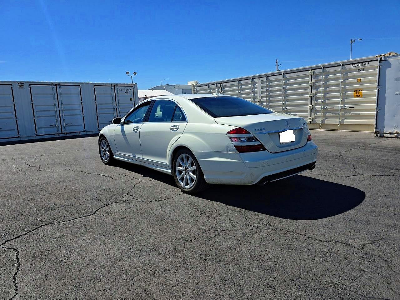 Mercedes-Benz S-Class 550