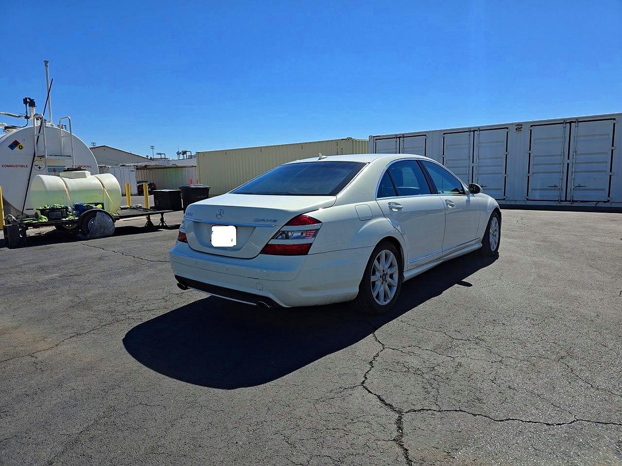 Mercedes-Benz S-Class 550