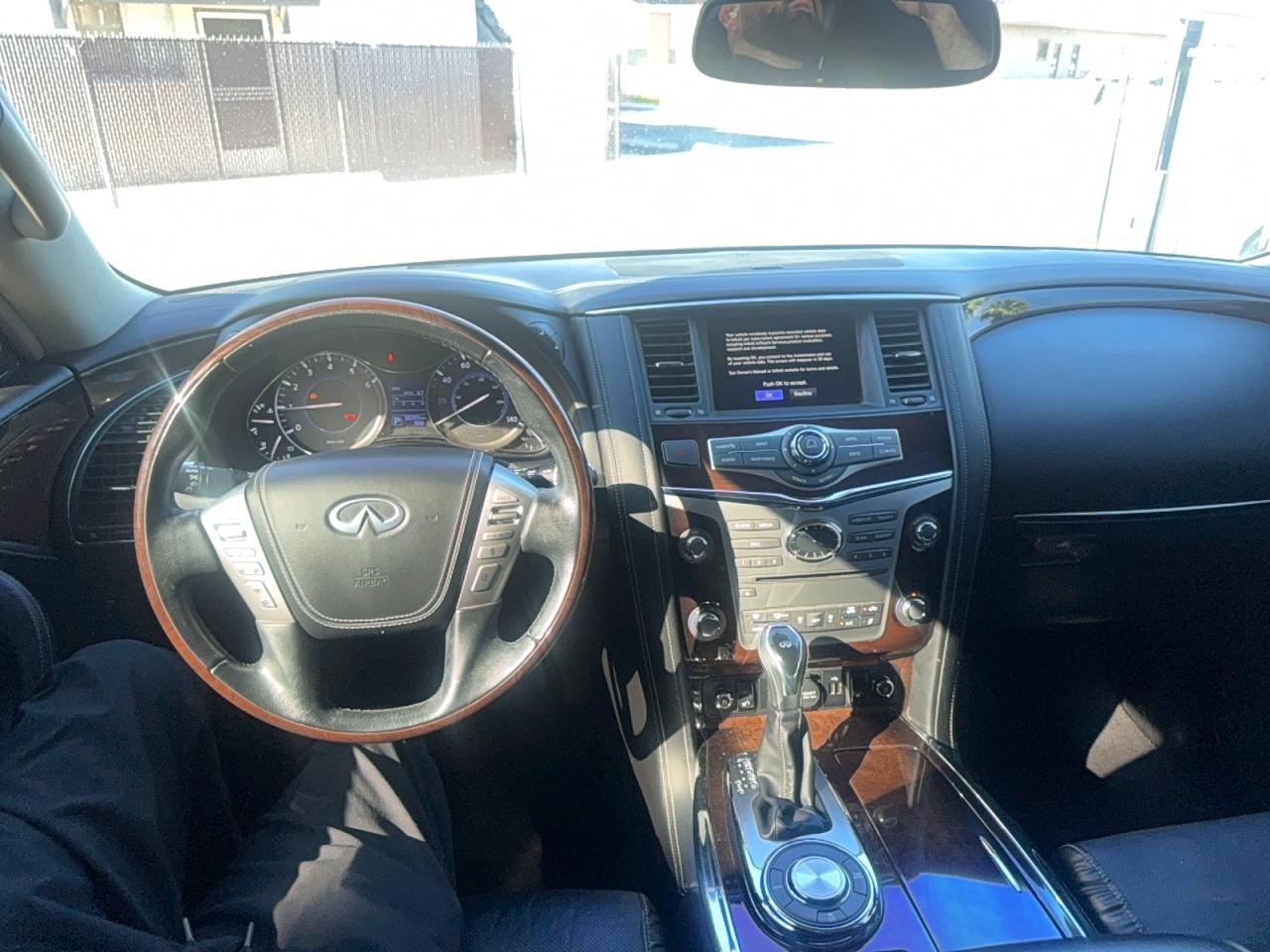 INFINITI Qx Luxe