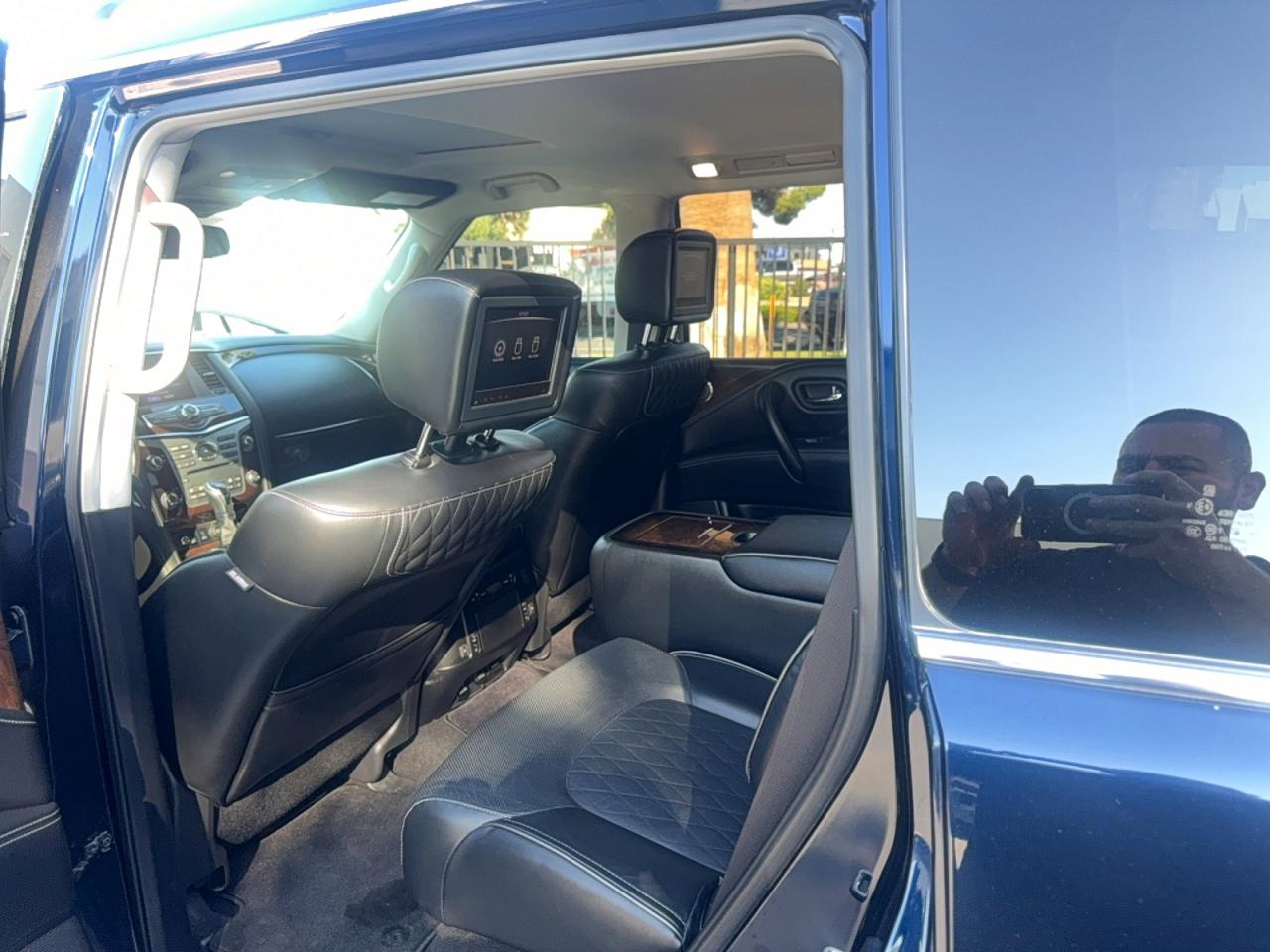 INFINITI Qx Luxe