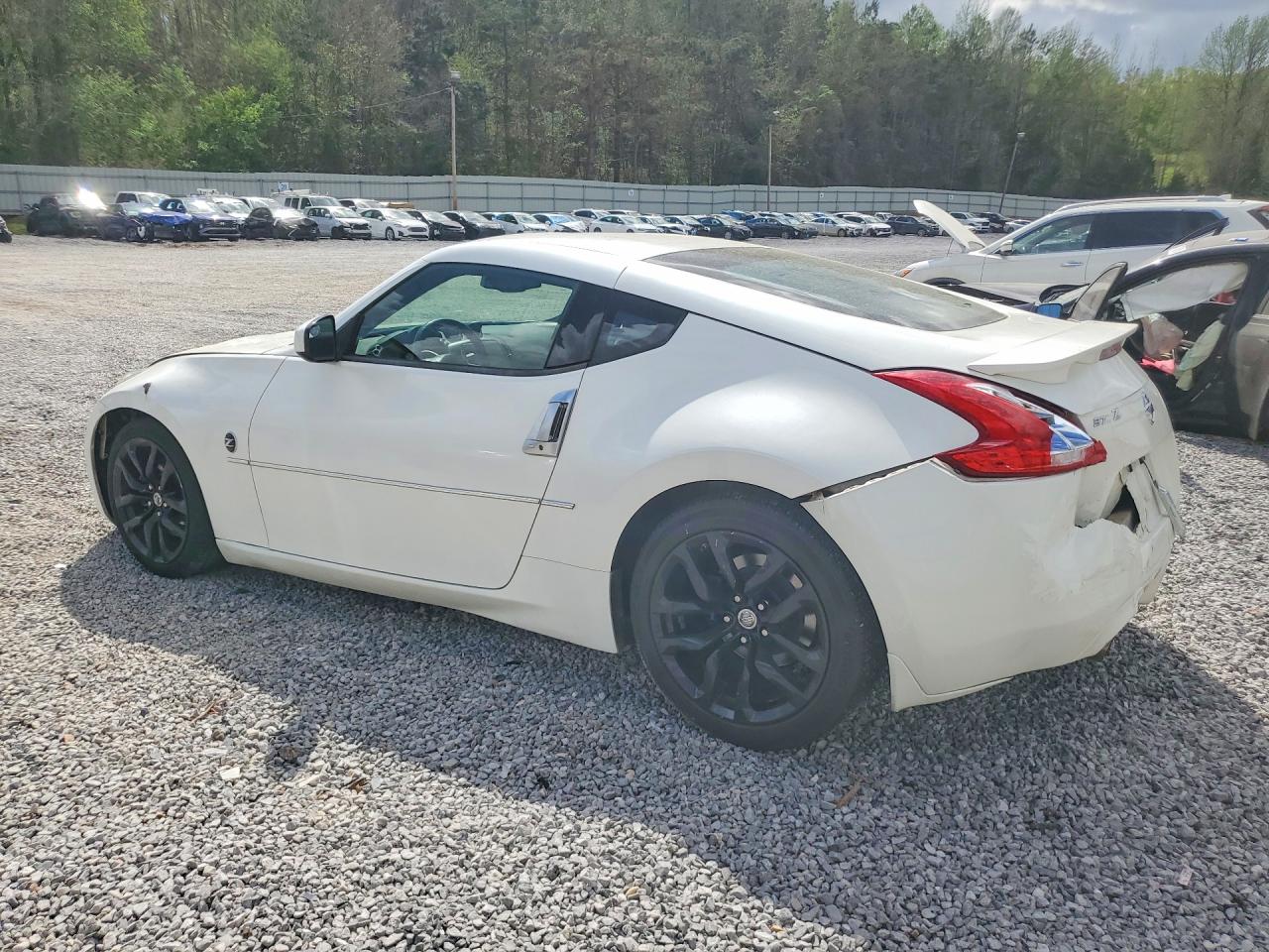 Nissan 370Z Base