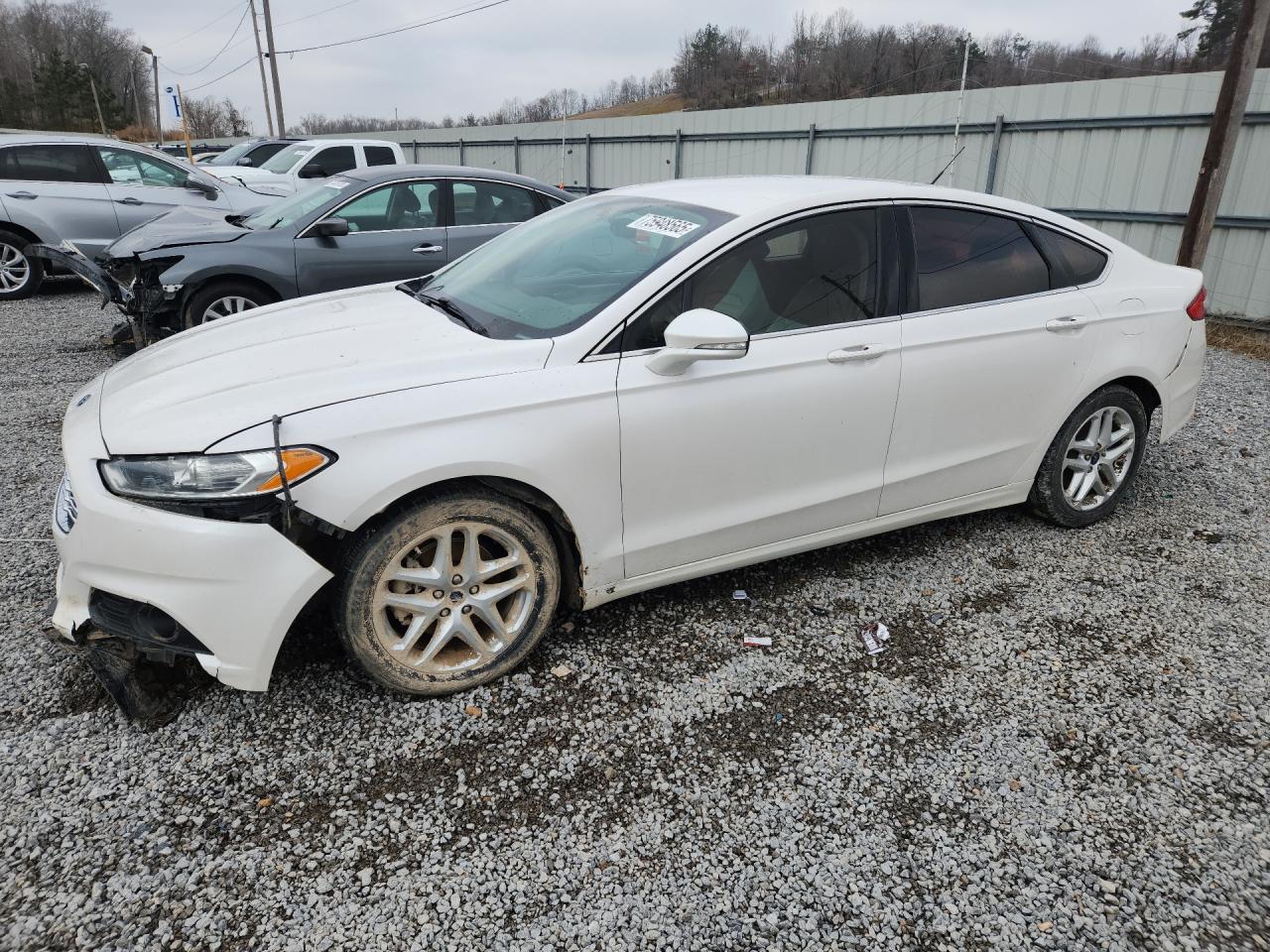 Salvage Ford Fusion Image