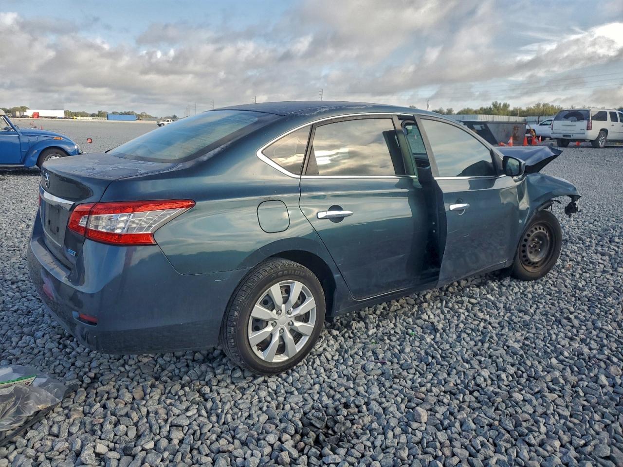 Nissan Sentra S