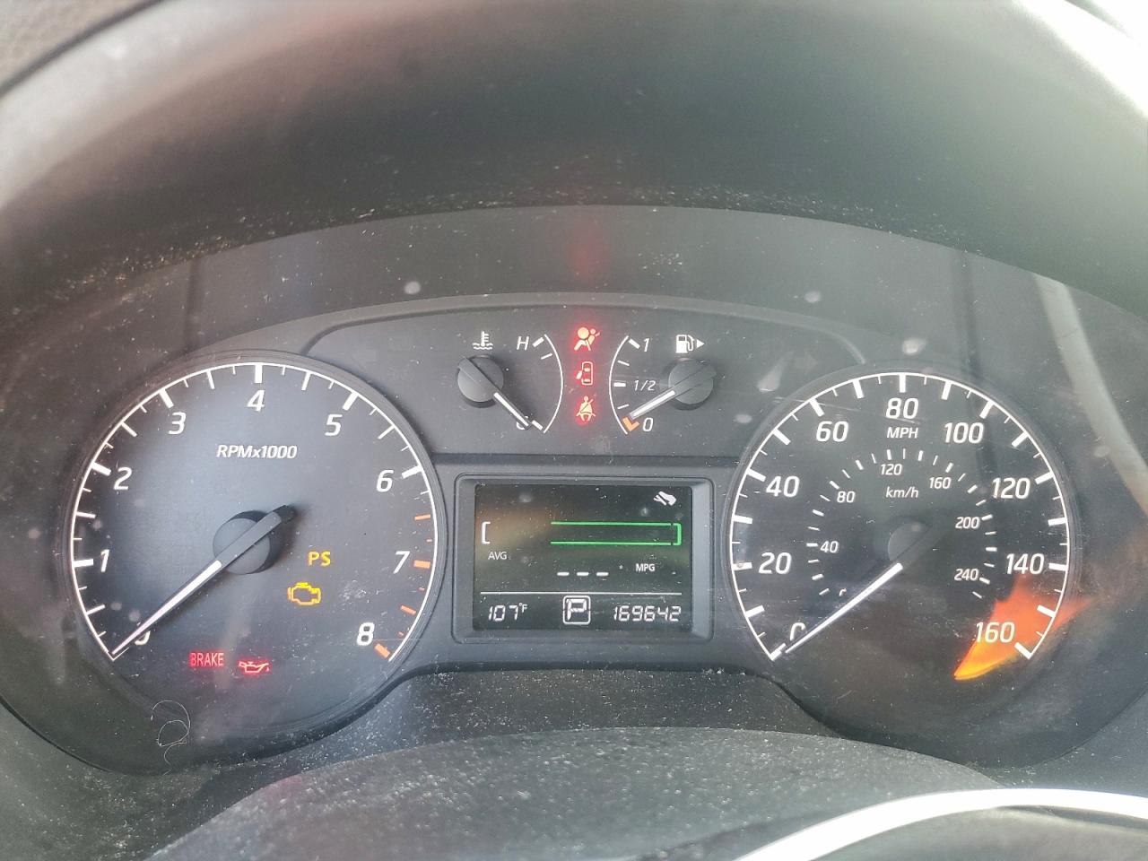 Nissan Sentra S