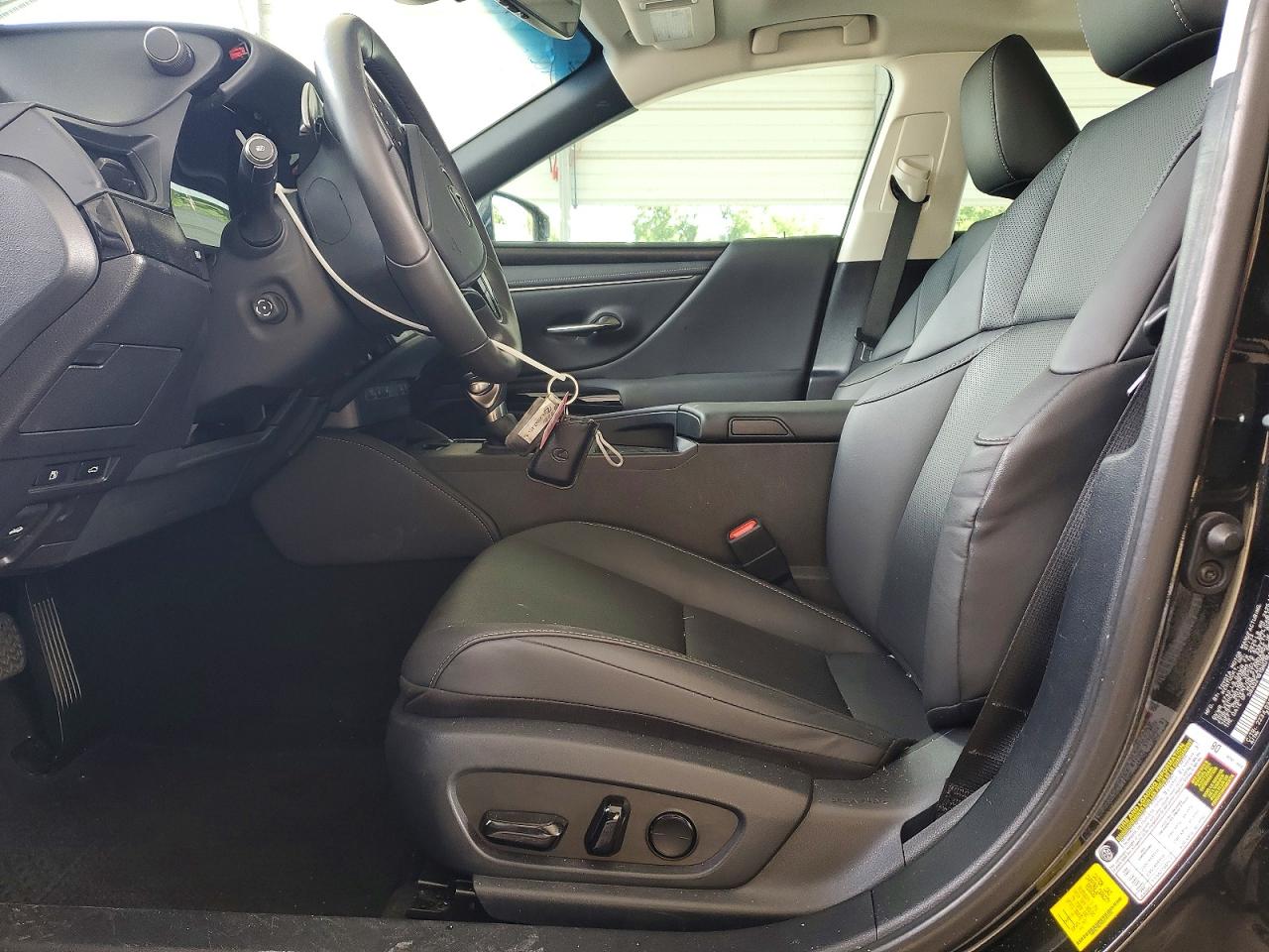 Lexus Es Base