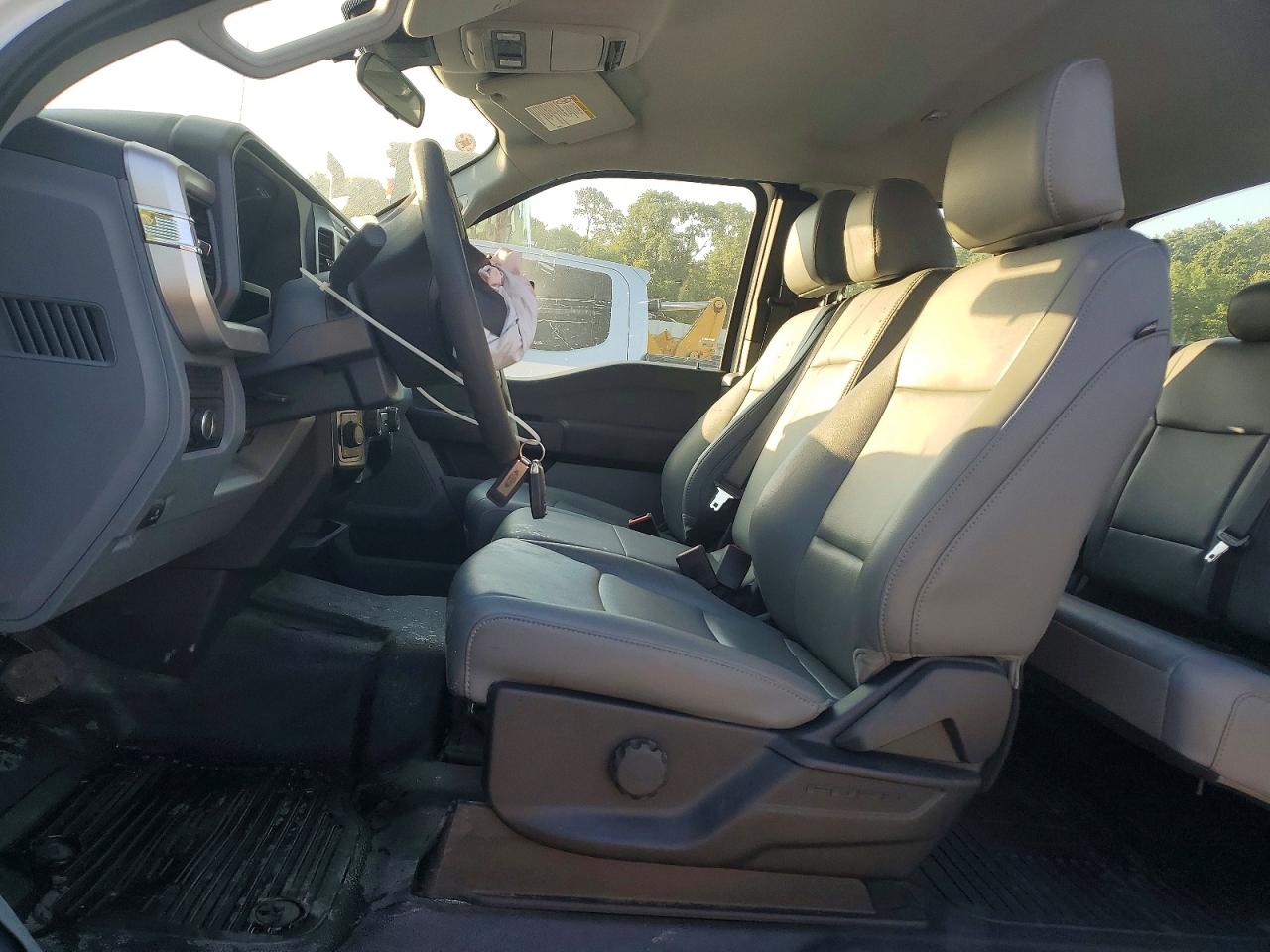 Ford F-250
