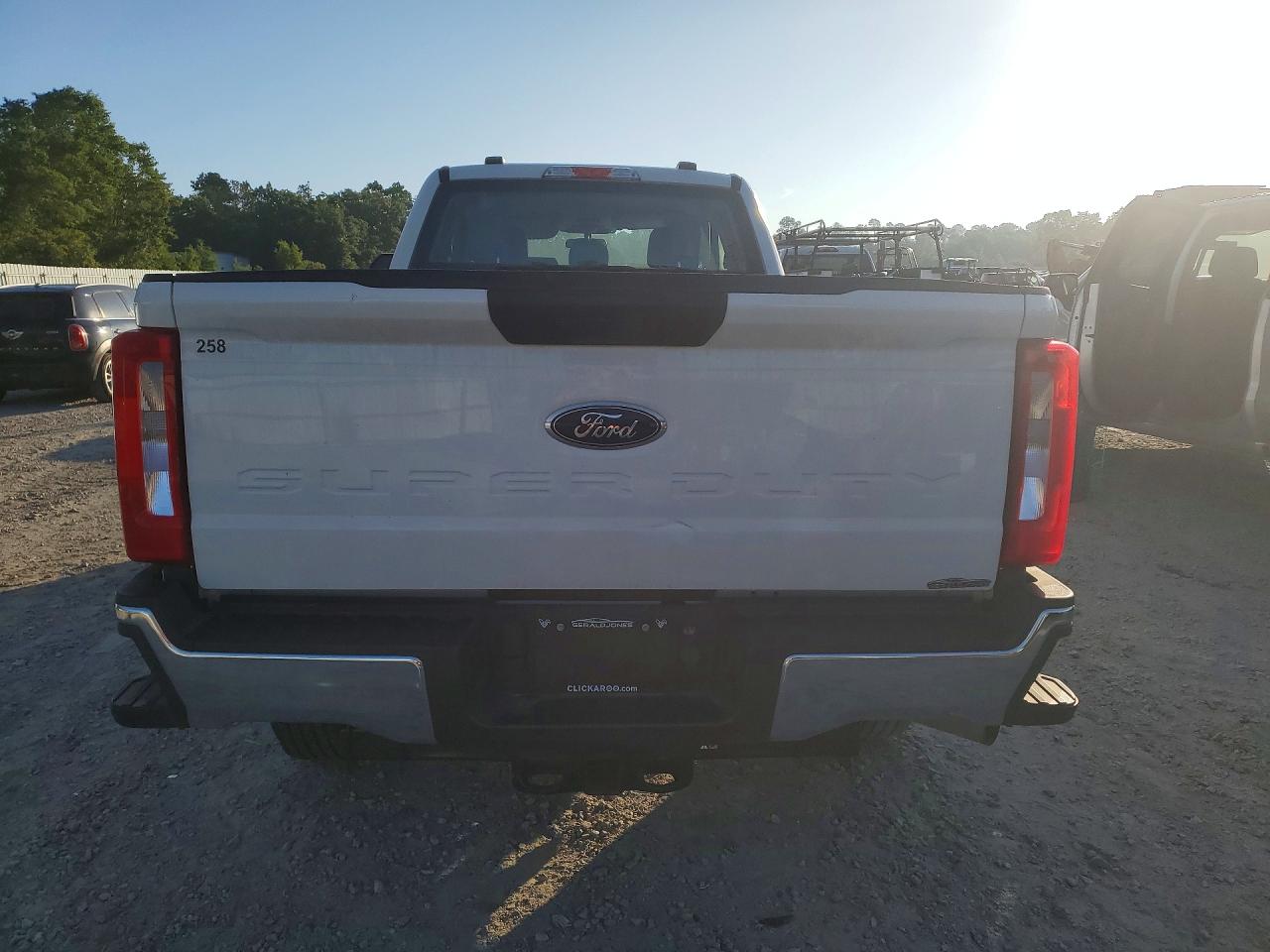 Ford F-250