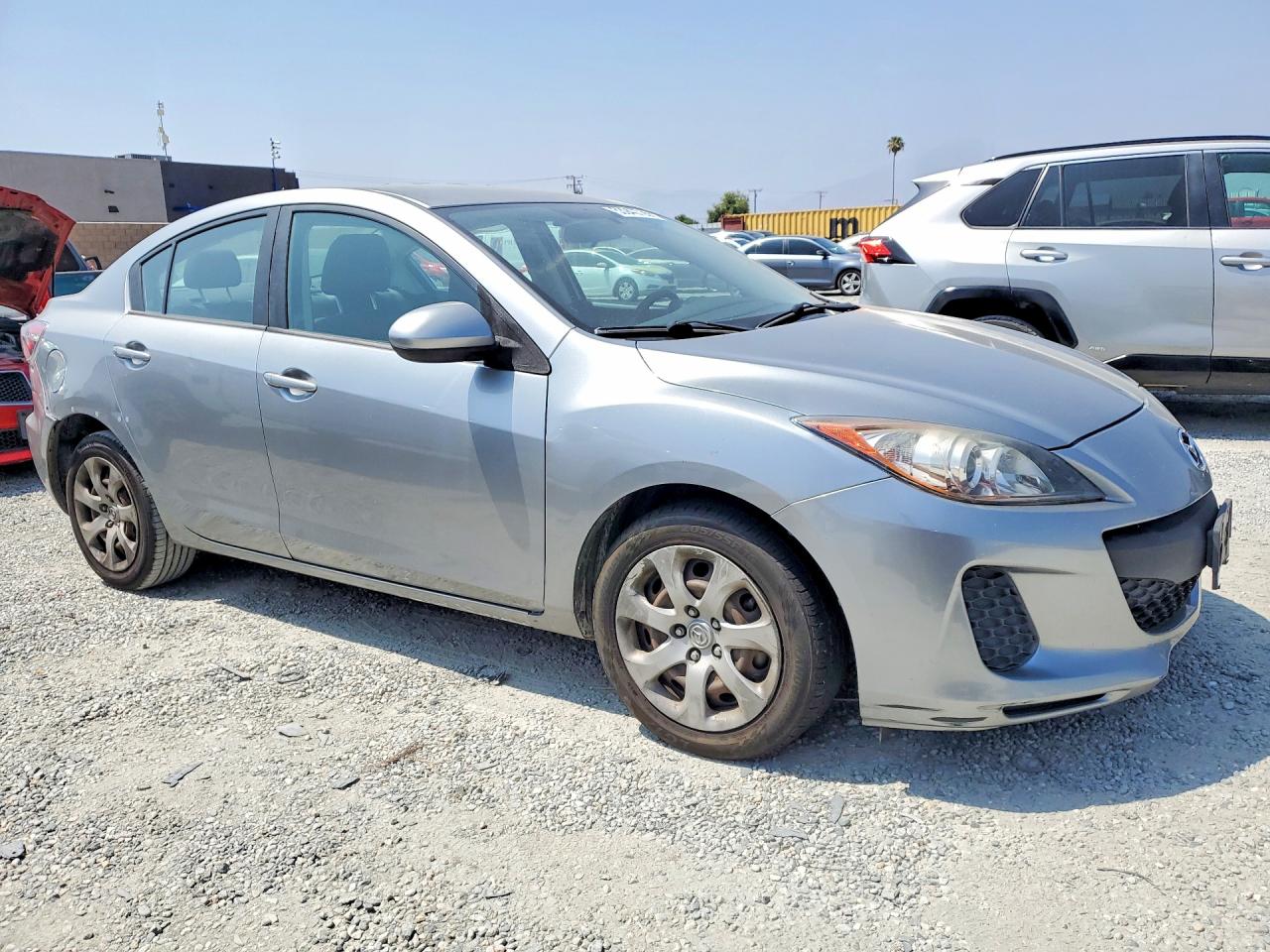 Mazda 3 I