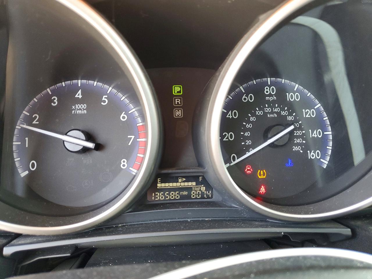 Mazda 3 I