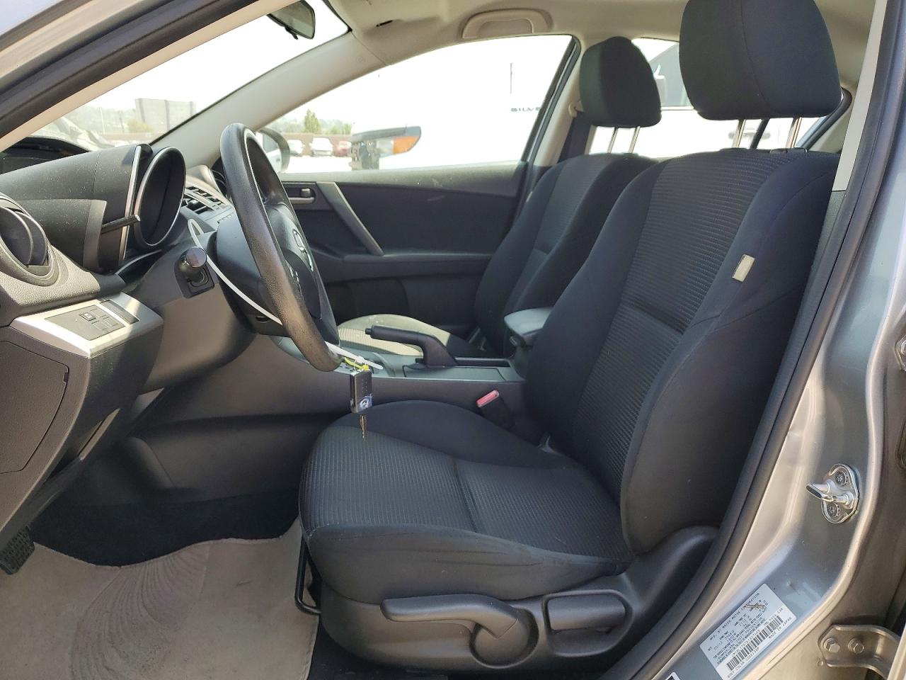 Mazda 3 I