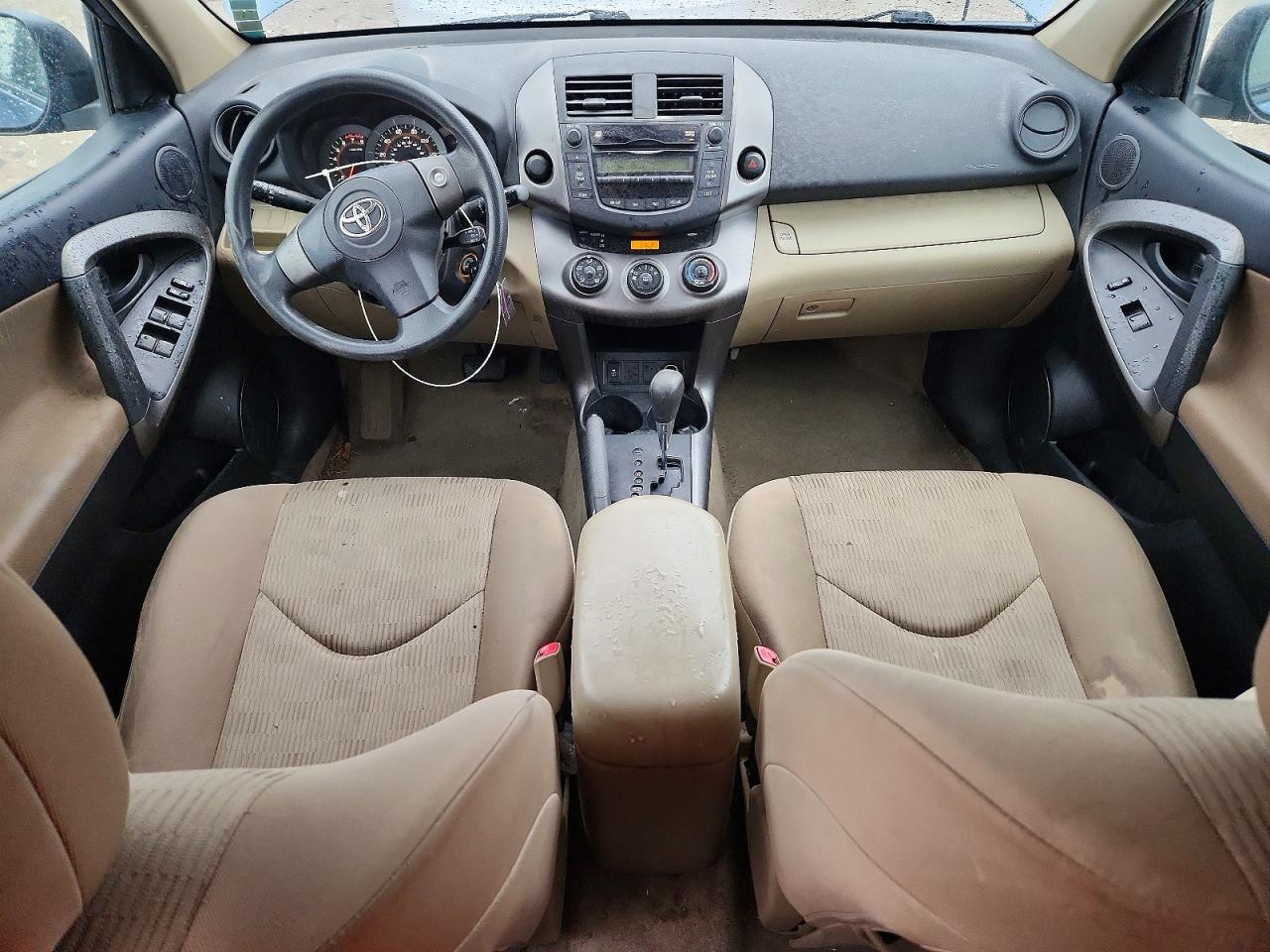 Toyota RAV4 Base