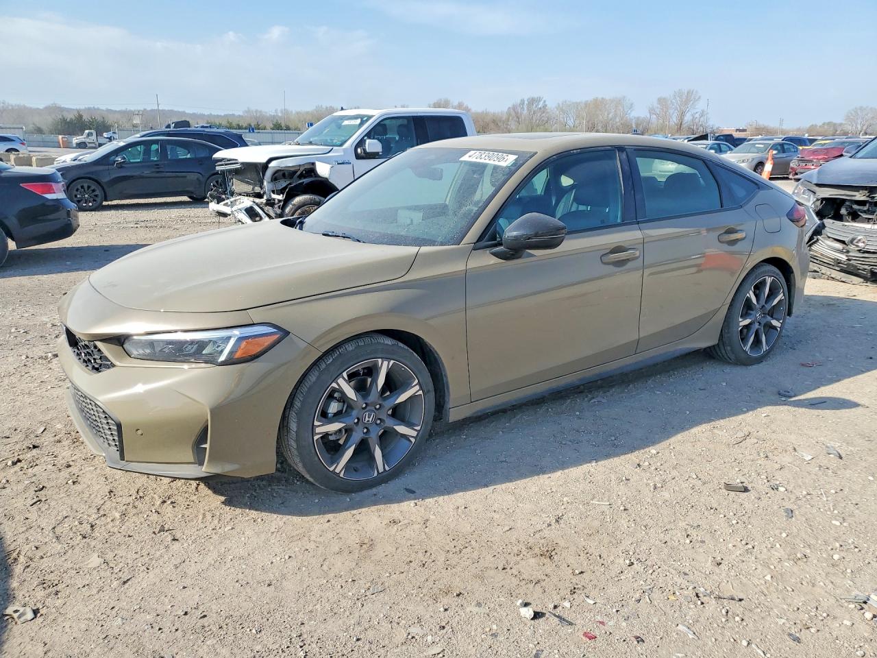 Salvage Honda Civic Image
