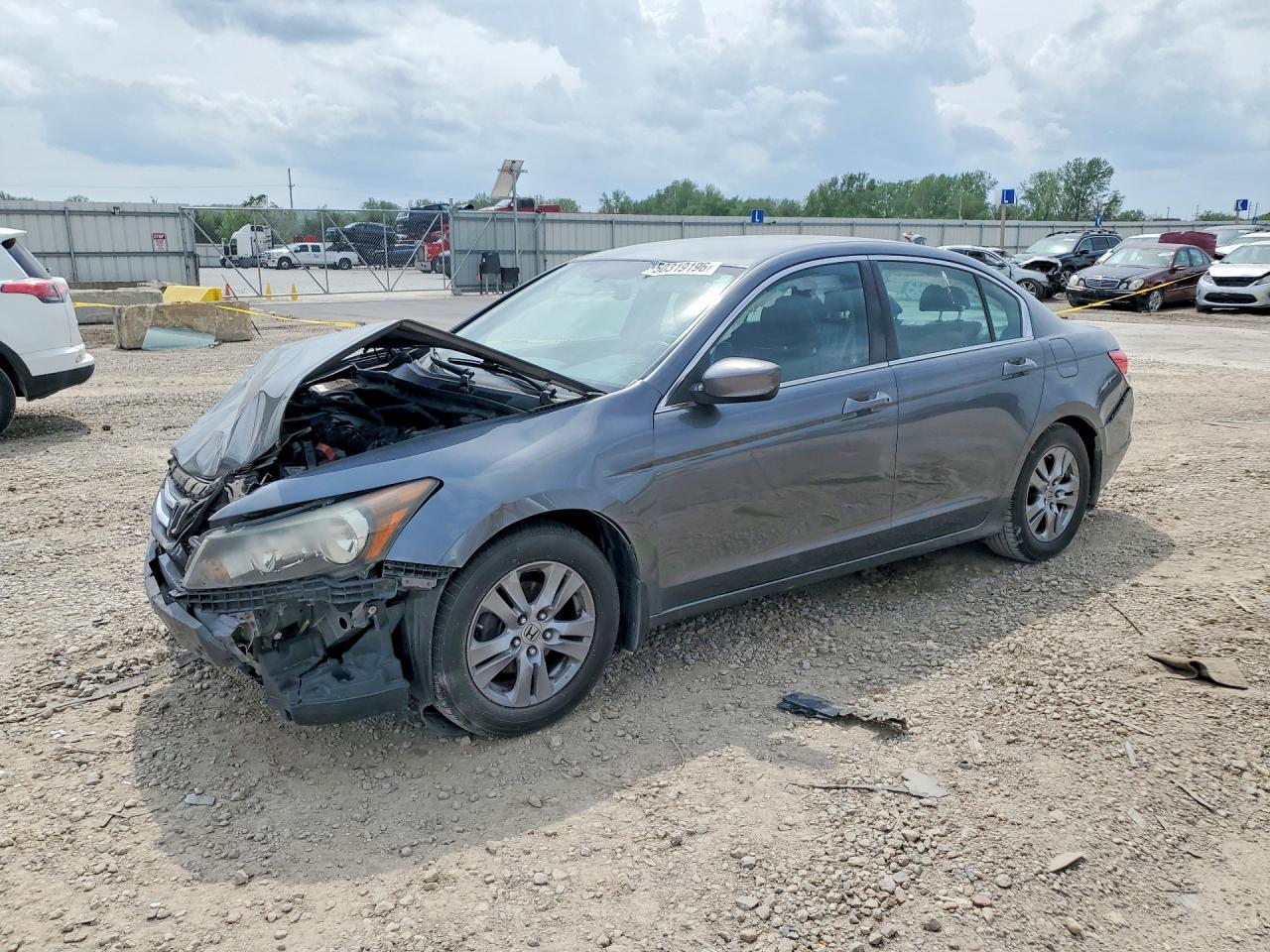 Salvage Honda Accord Image