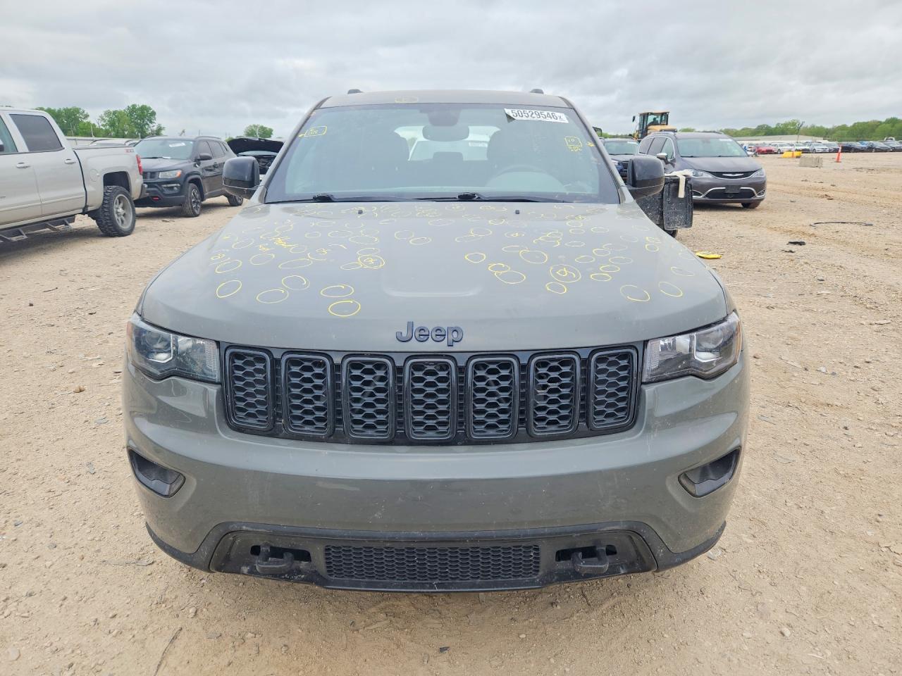 Jeep Grand Cherokee Laredo