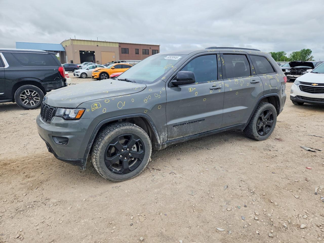 Salvage Jeep Grand Cherokee Image
