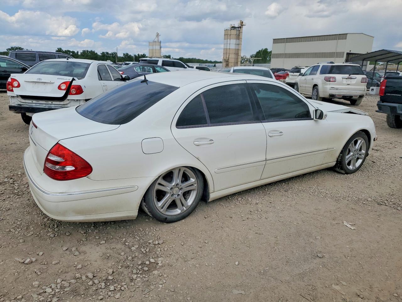 Mercedes-Benz E-Class 500