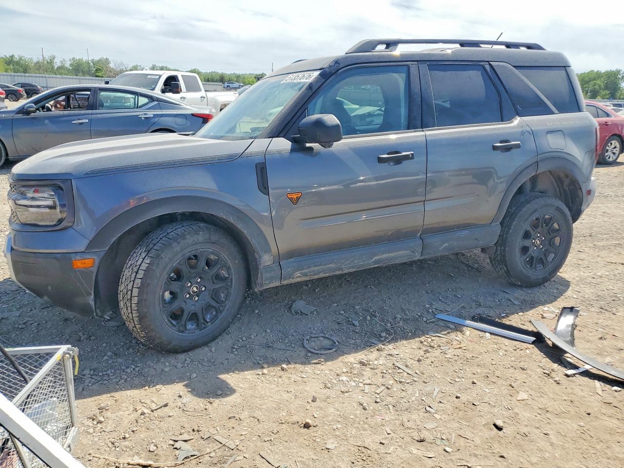 Salvage Ford Bronco Image