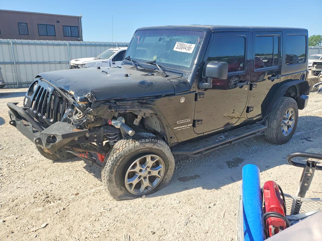Salvage Jeep Wrangler Image