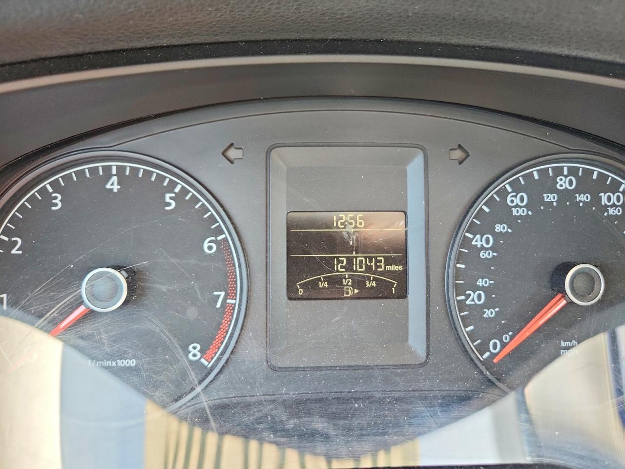 Volkswagen Jetta Base