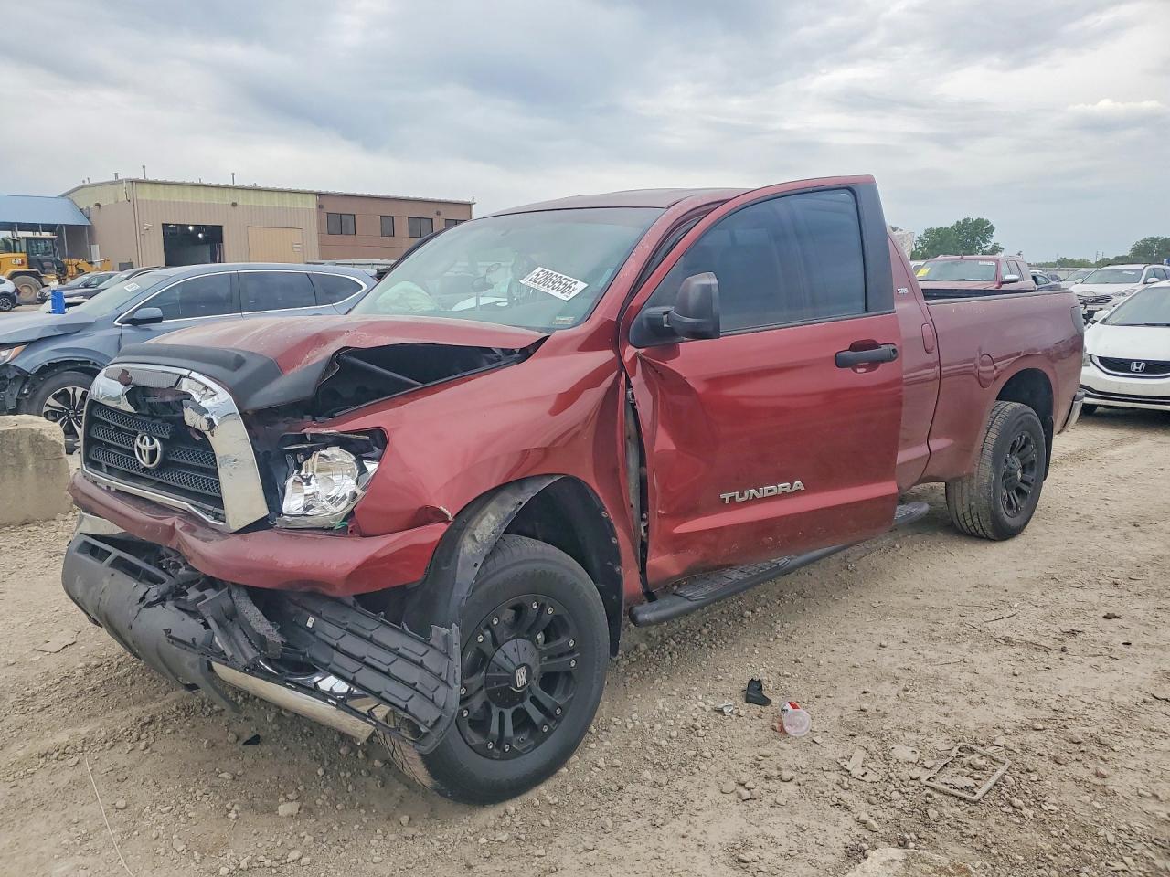 Salvage Toyota Tundra Image