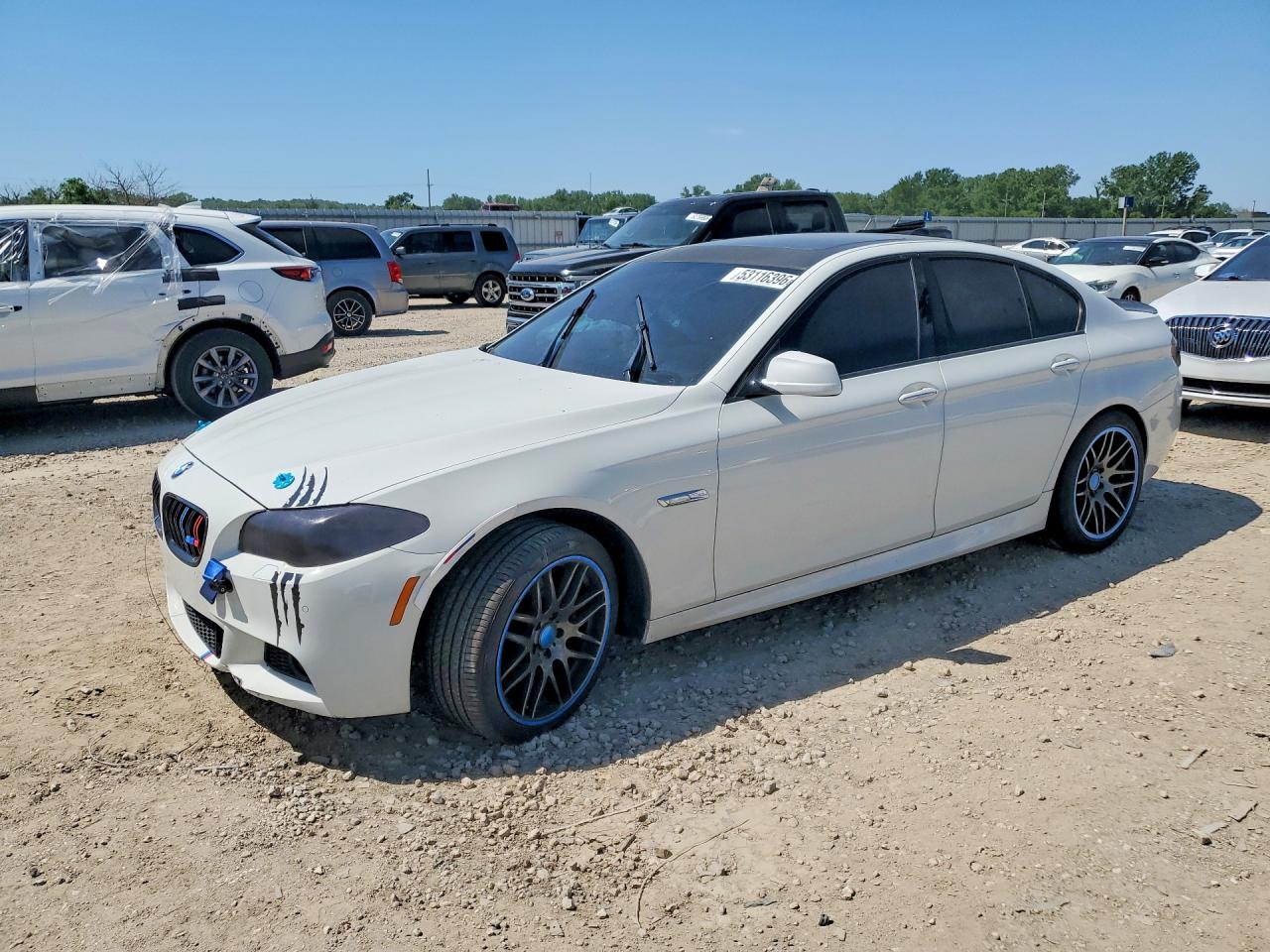 Salvage BMW 5 Series Image