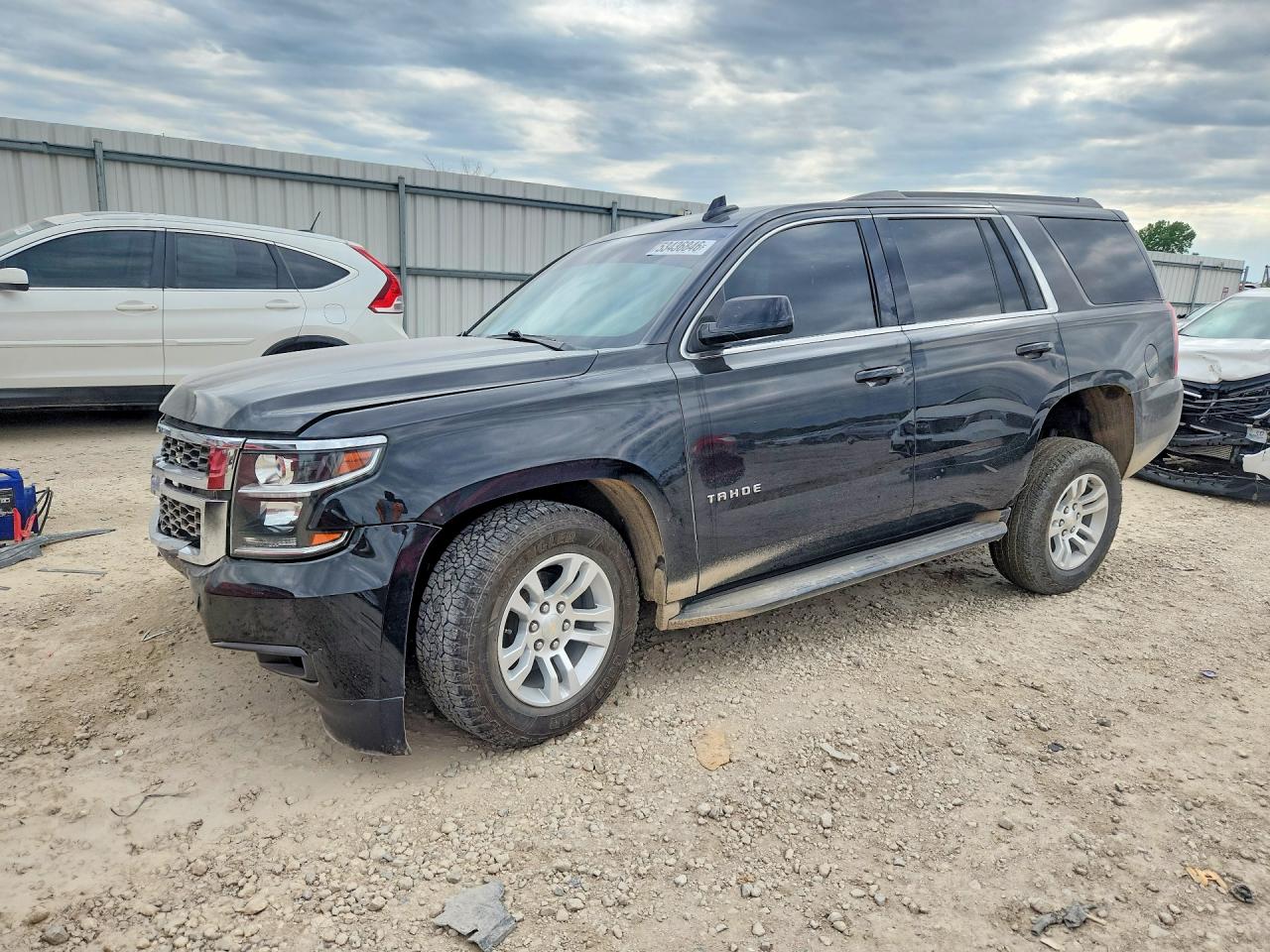 Salvage Chevrolet Tahoe Image