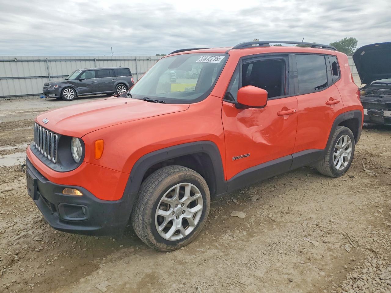 Salvage Jeep Renegade Image