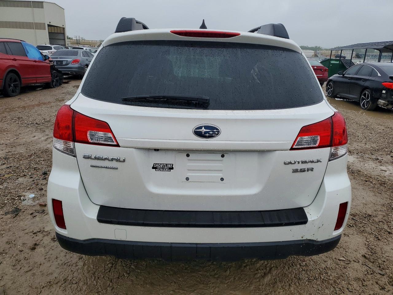 Subaru Outback 3.6r Limited