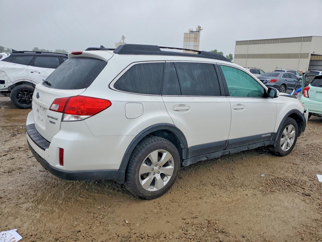 Subaru Outback 3.6r Limited