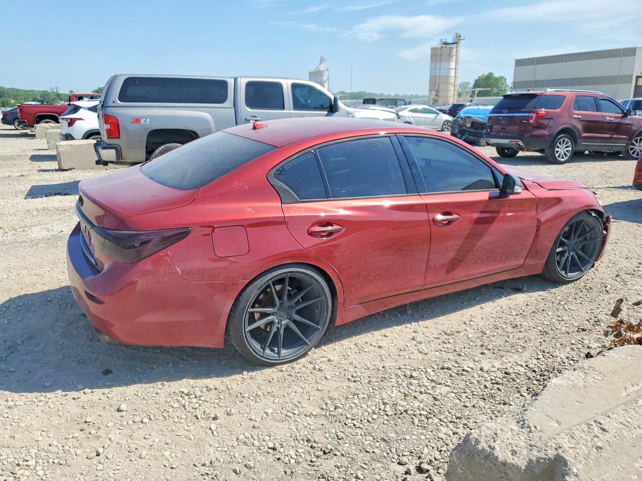 INFINITI Q50 Base