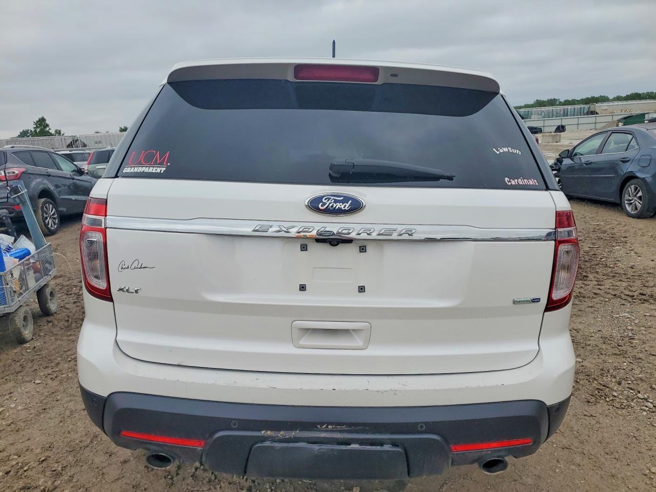 Ford Explorer Xlt