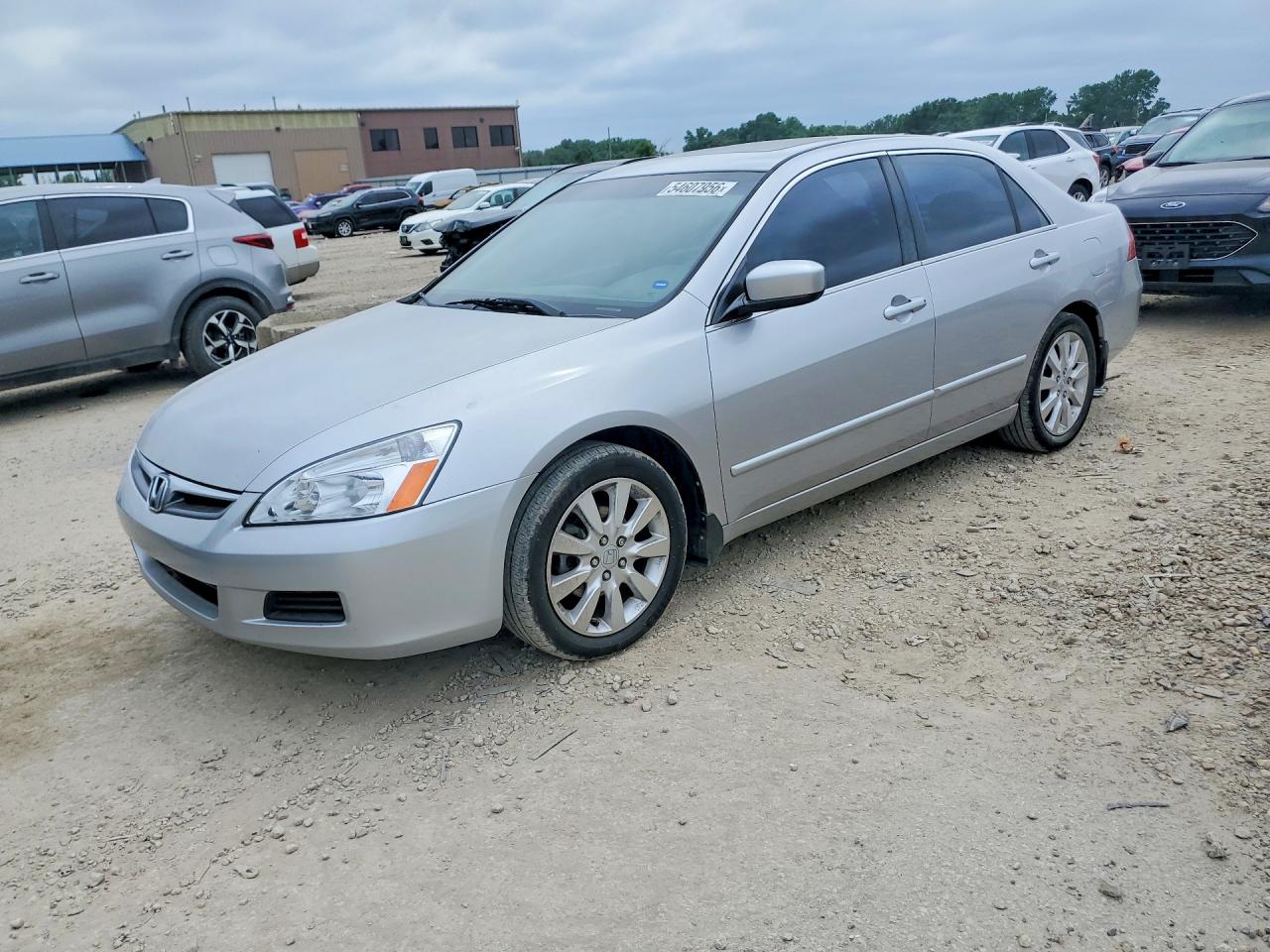 Salvage Honda Accord Image