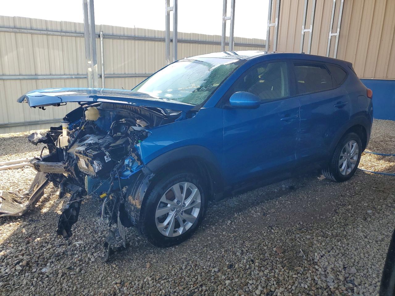 Salvage Hyundai TUCSON Image