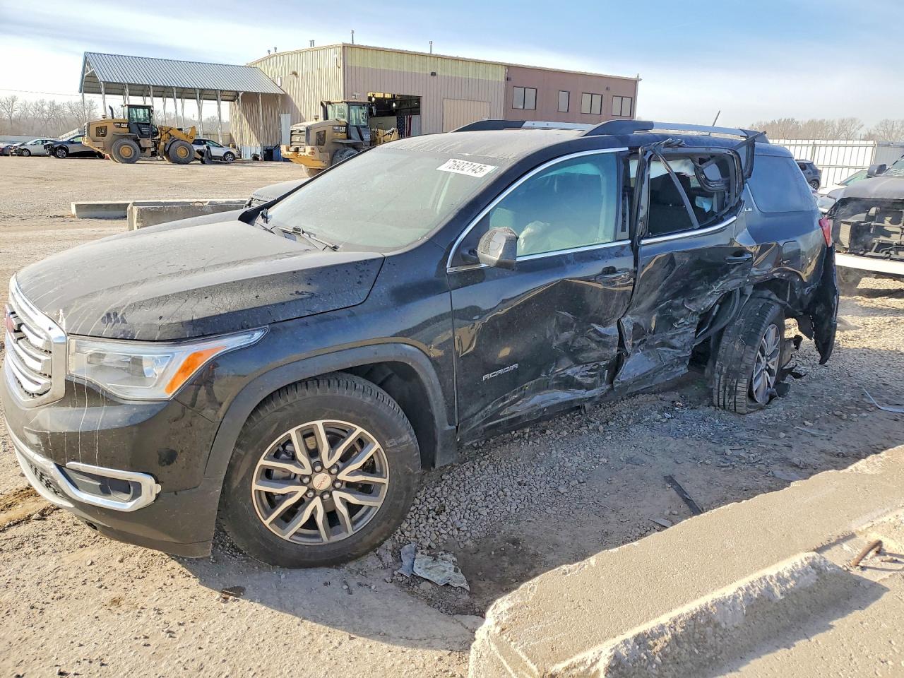 Salvage GMC Acadia Image