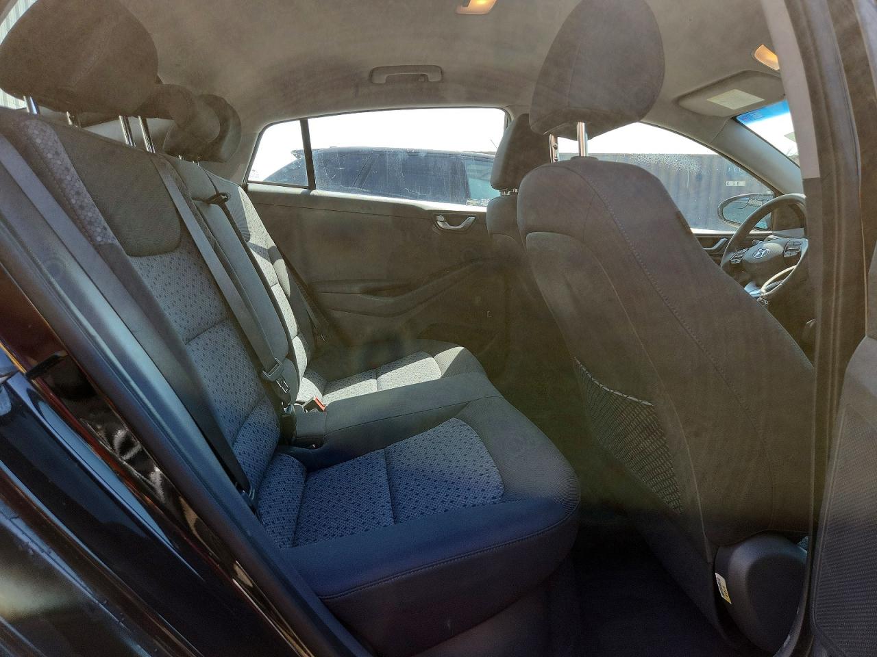Hyundai Ioniq Base