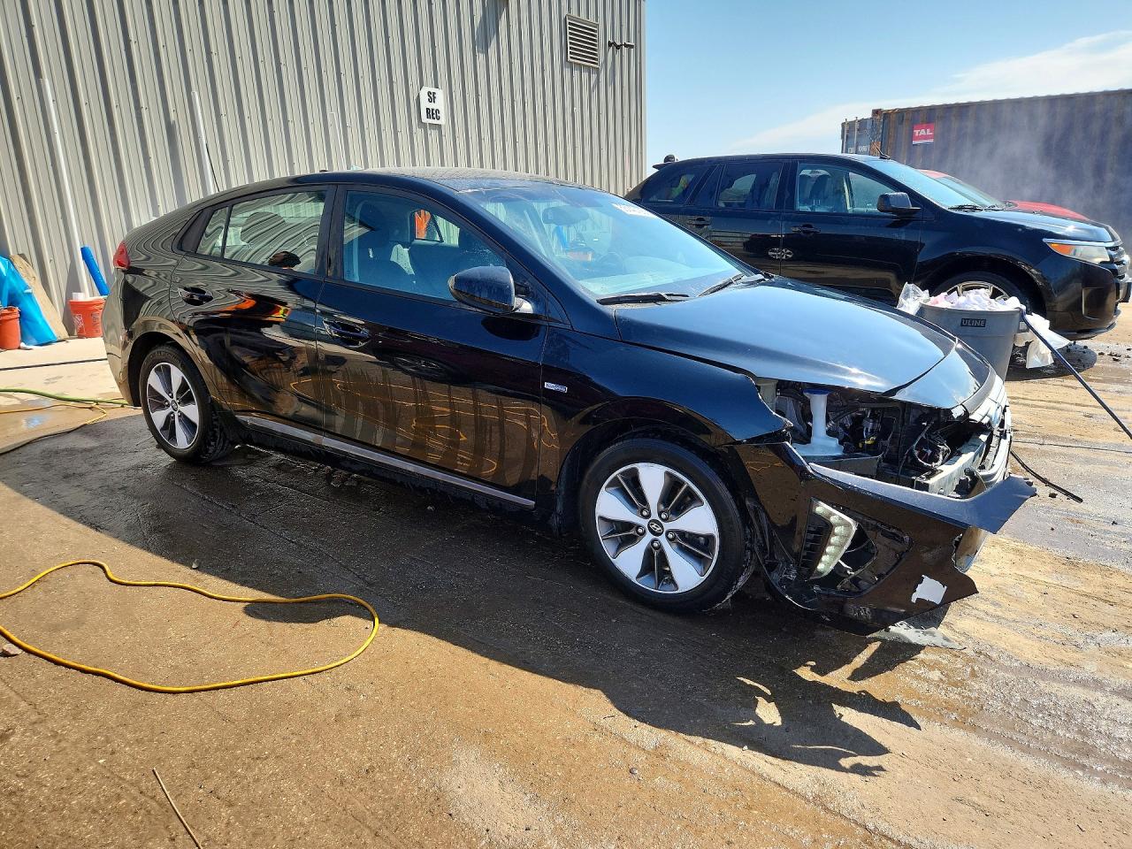Hyundai Ioniq Base