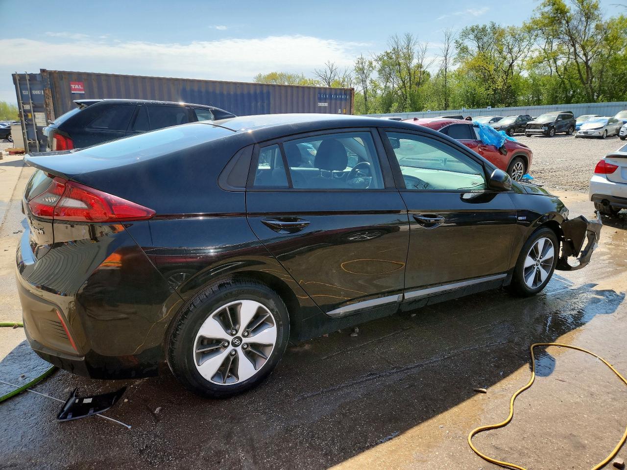 Hyundai Ioniq Base