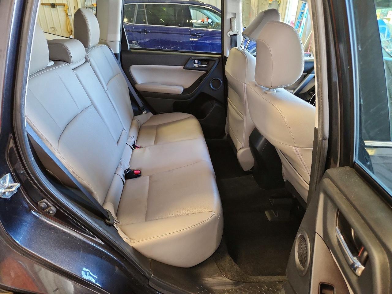 Subaru Forester 2.5i Touring