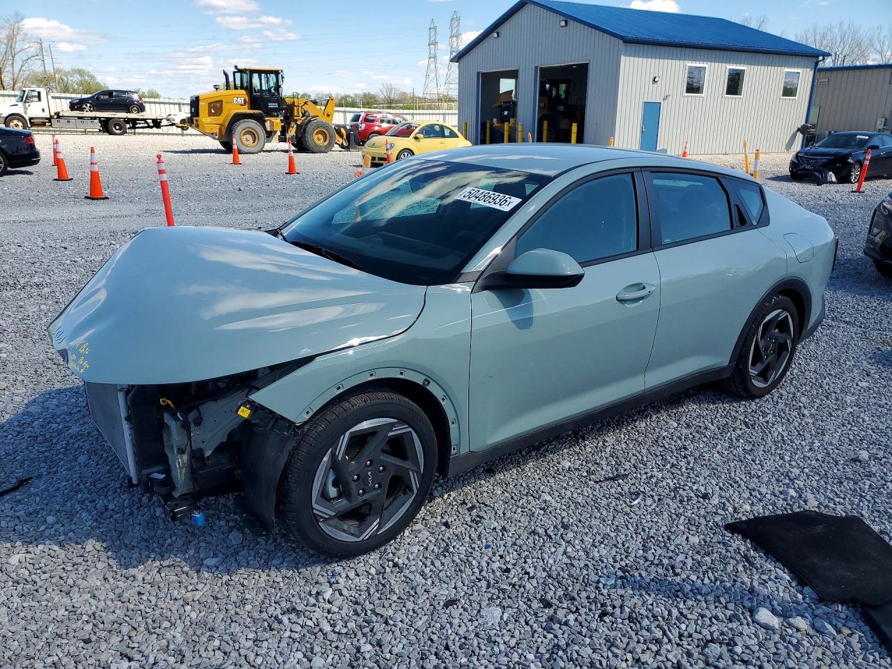 Salvage Kia K4 Image