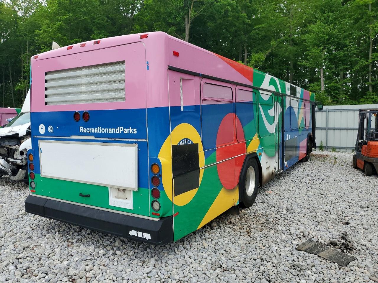 Gillig Transit Bus Low