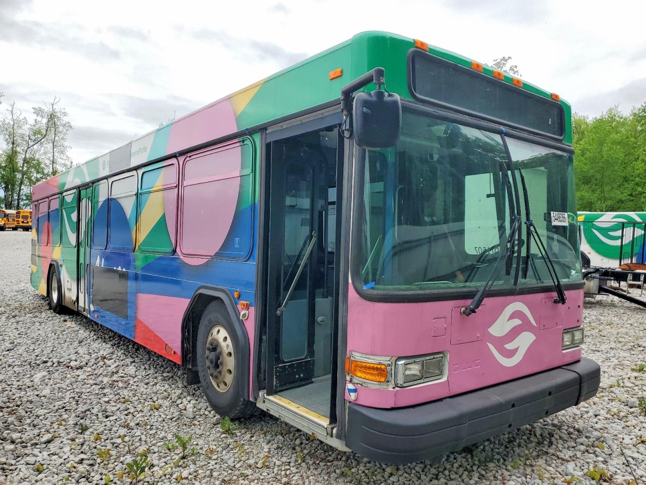 Salvage Gillig Transit Bus Image
