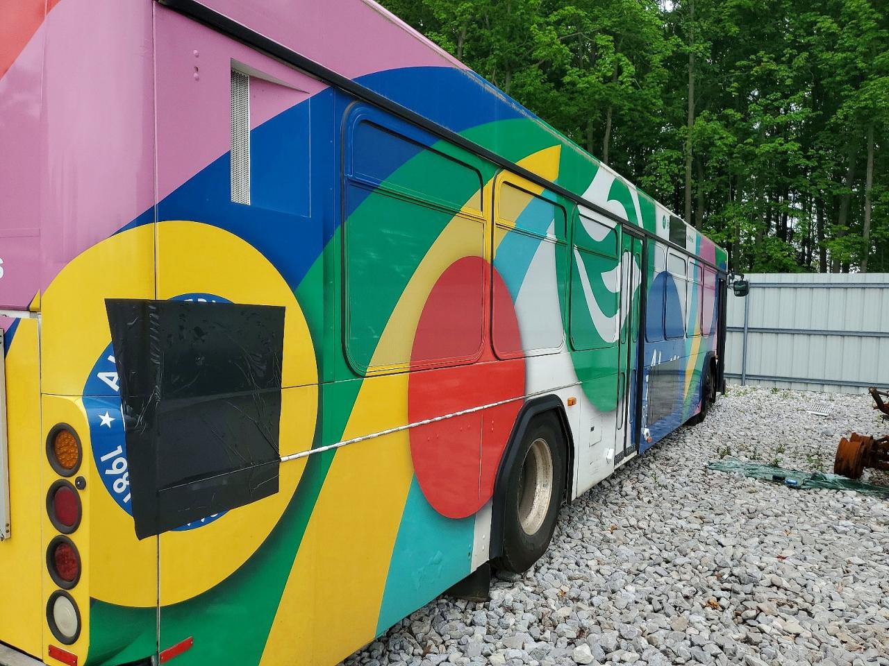 Gillig Transit Bus Low